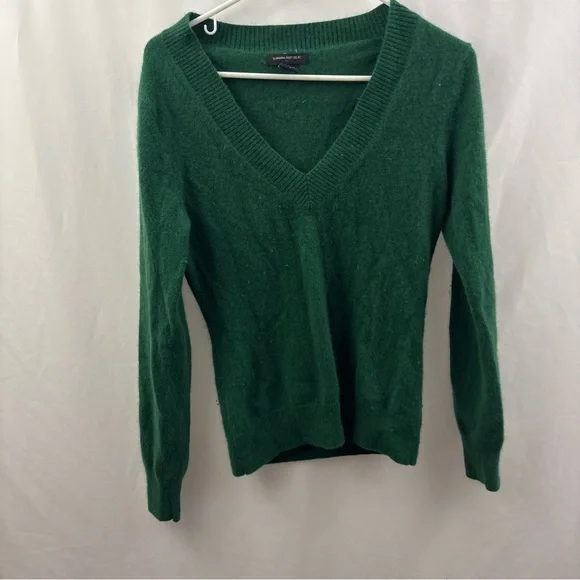 Banana Republic 100% Cashmere Women’s Med V Neck Long Sleeve Sweater Top Green - Picture 8 of 8